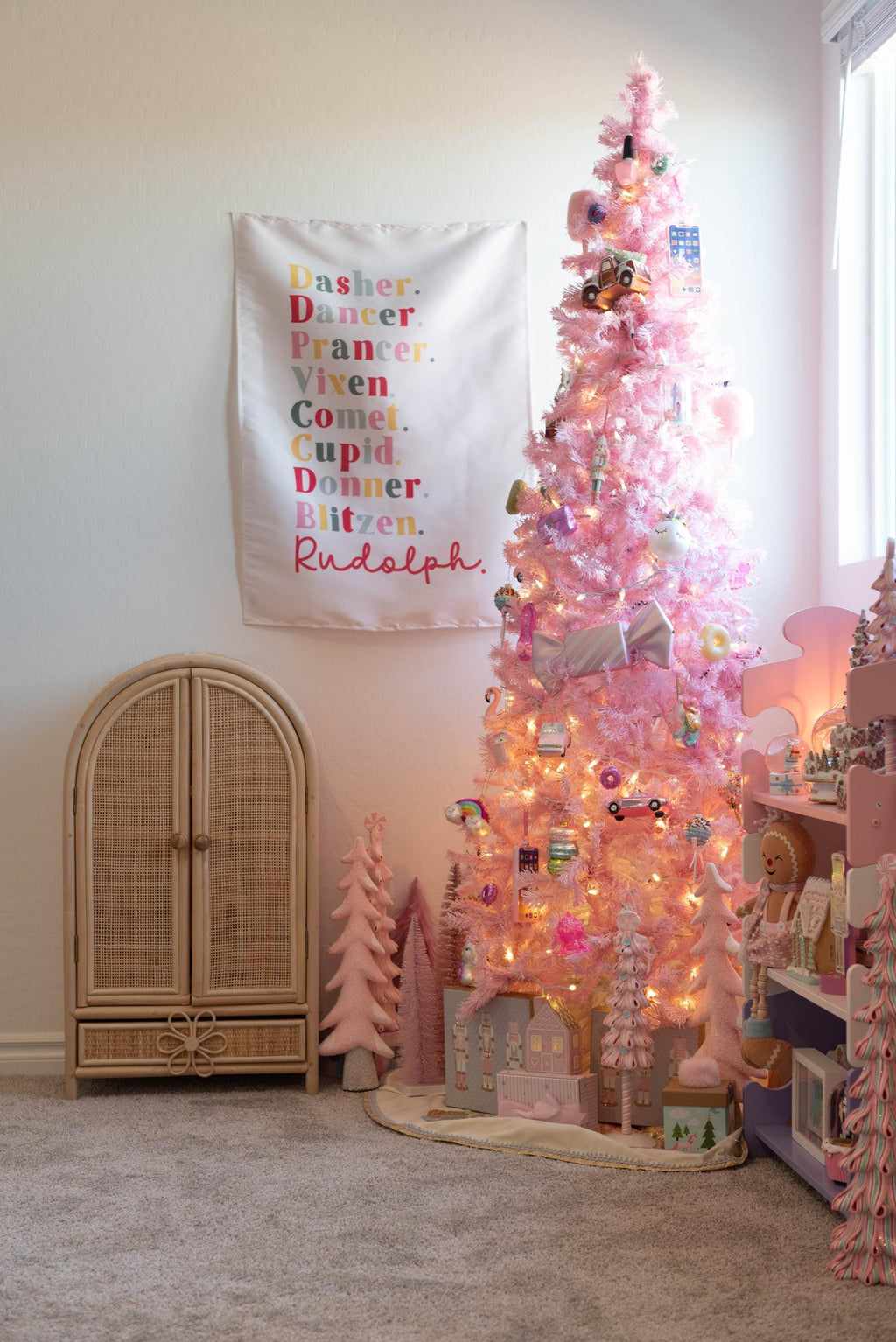 Christmas Banner, Santa's Reindeer Names Kids Fabric Tapestry