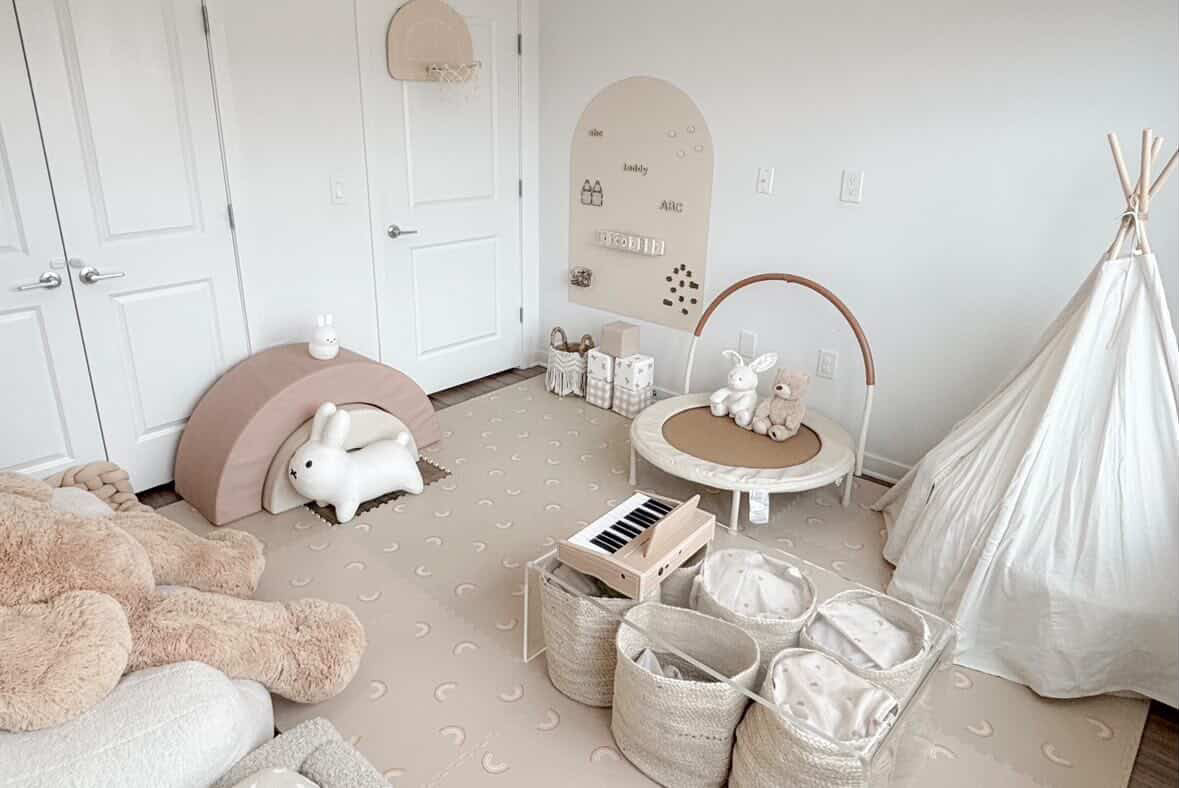 NEW REMOVABLE Magnet Magic Arch - With Fabric-Grip Technology - Damage-Free Magnetic Wall Decal for Kids, Wall Decal