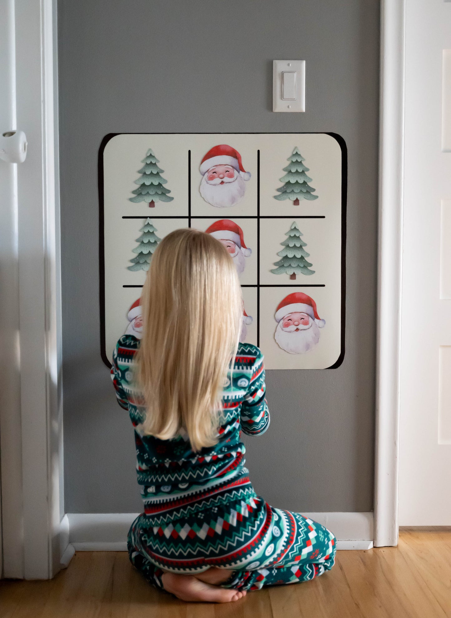 Magnet Magic Tic Tac Toe Board