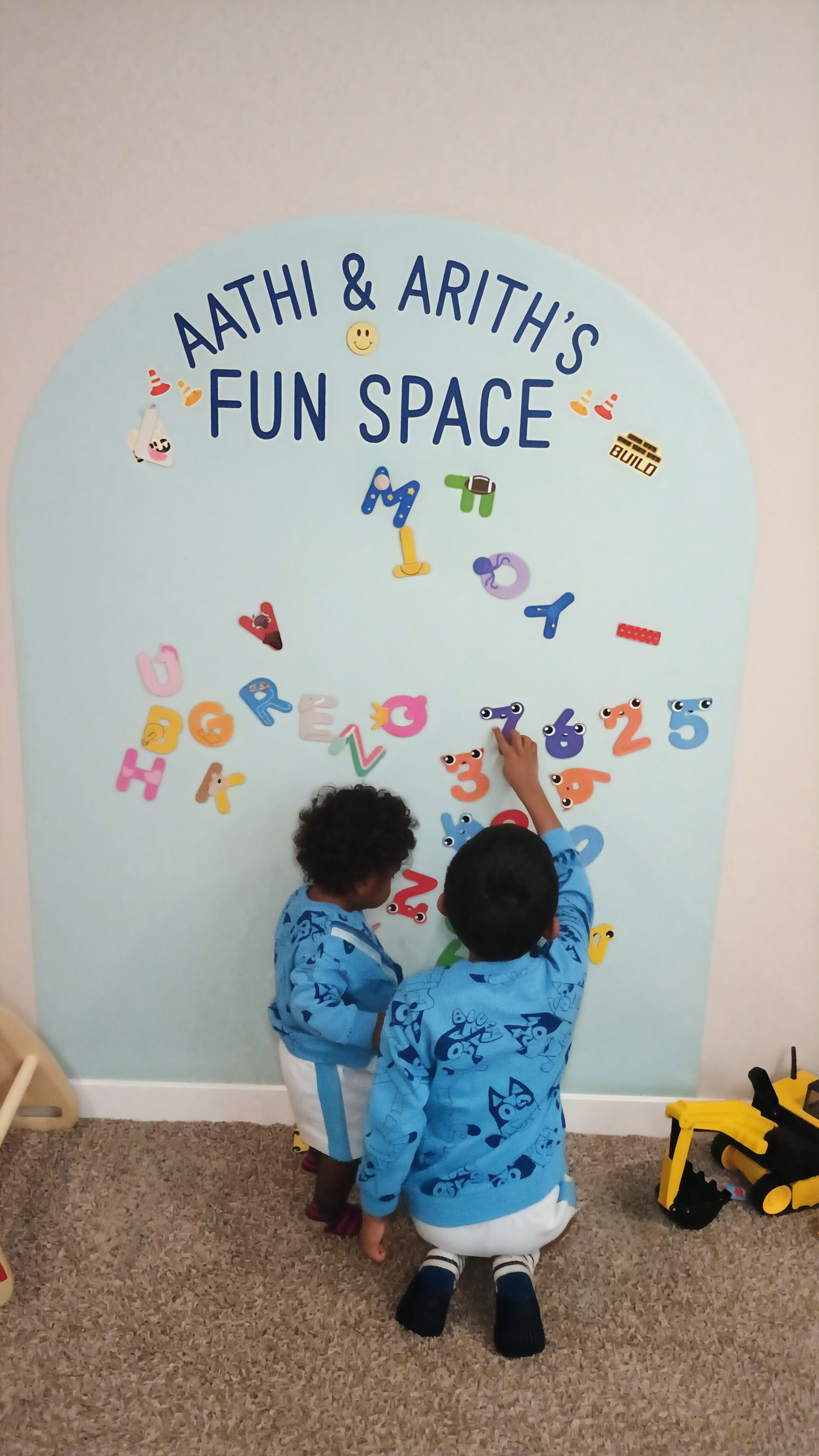 Magnet Magic Wall - Personalized Fun Space