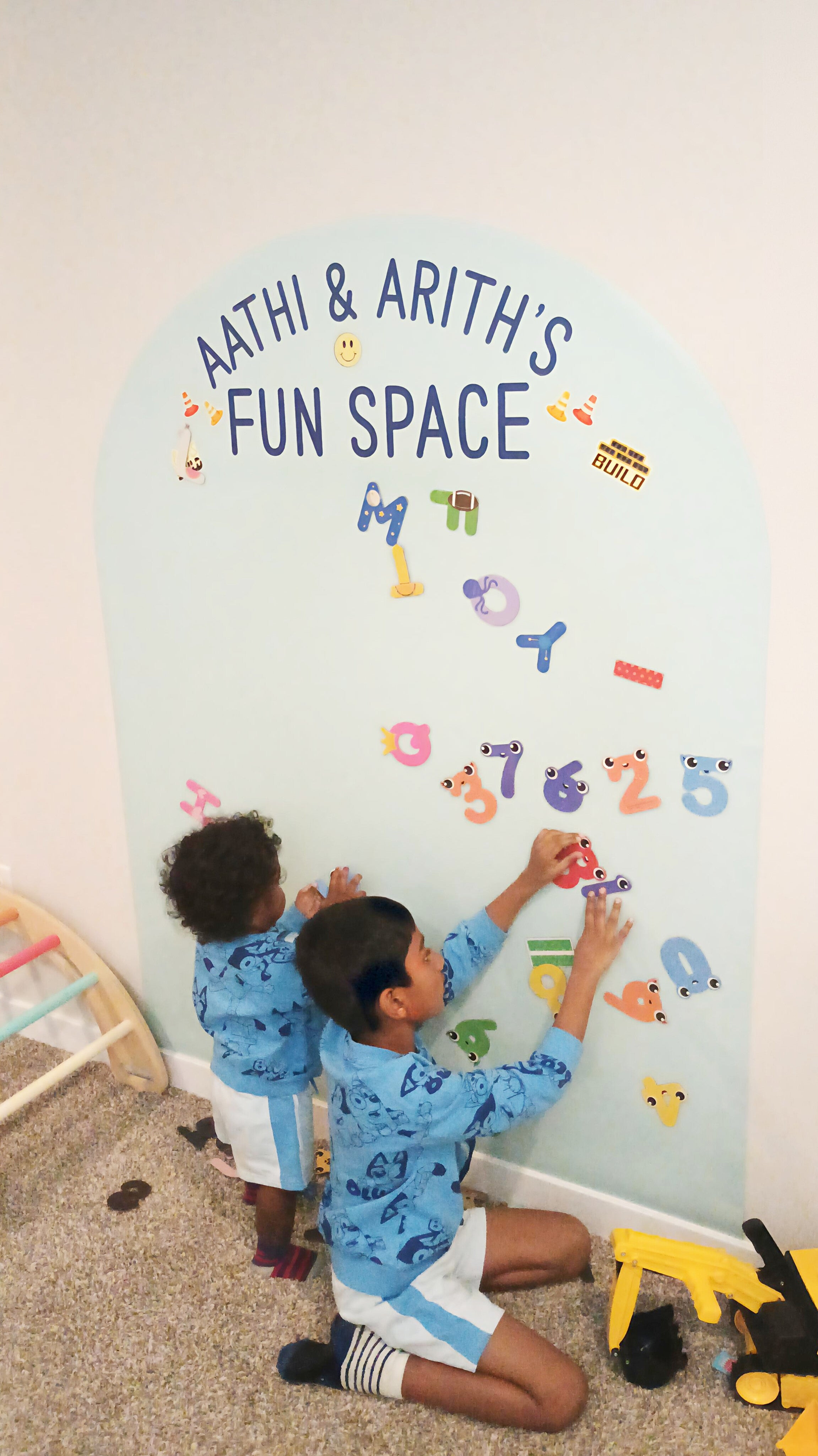 Magnet Magic Wall - Personalized Fun Space
