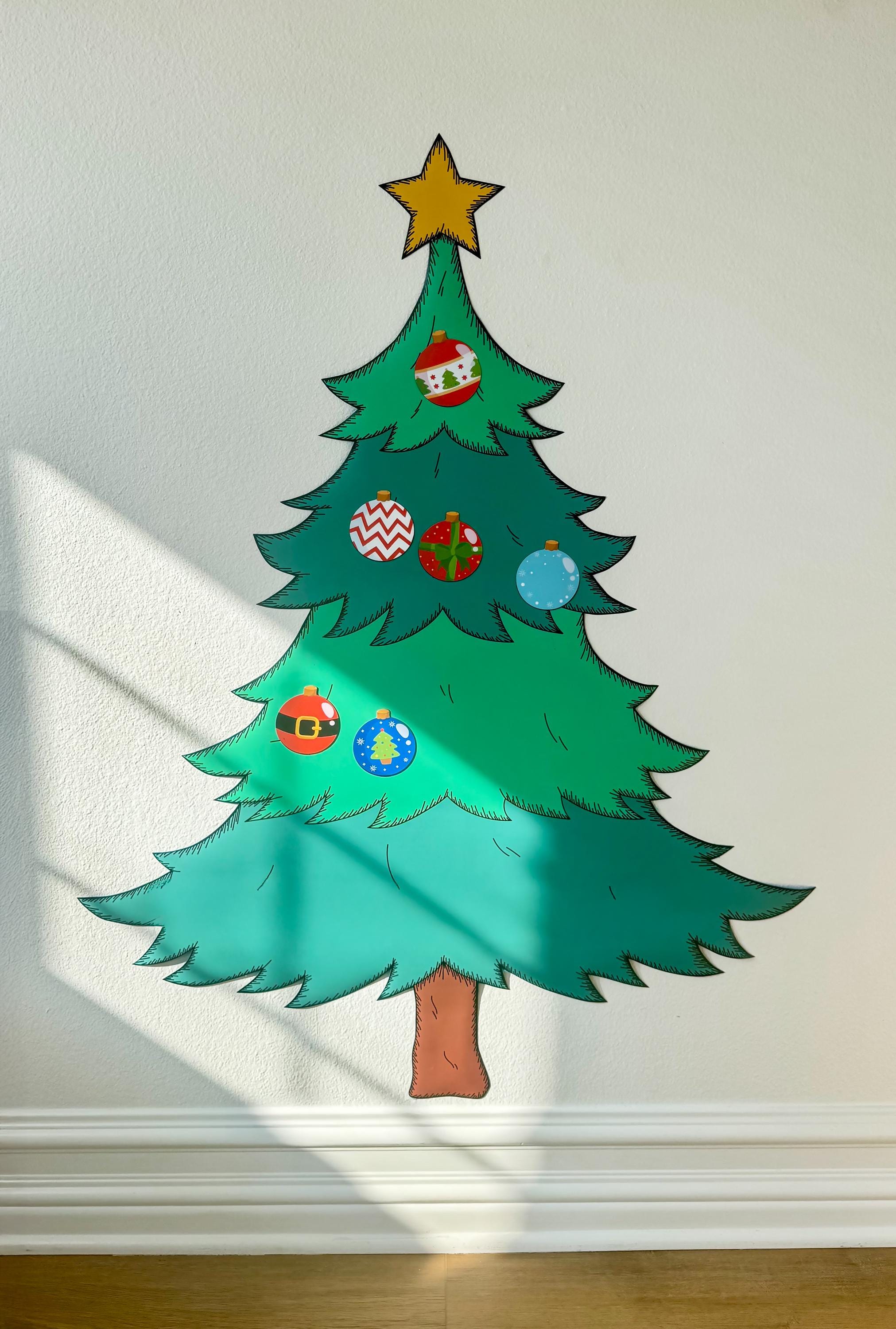 Magnet Magic Christmas Tree